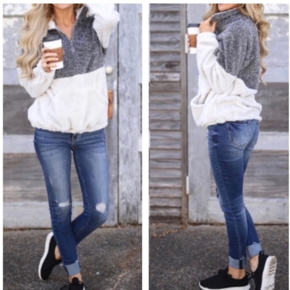 🆕 Two toned fuzzy zip up pullover